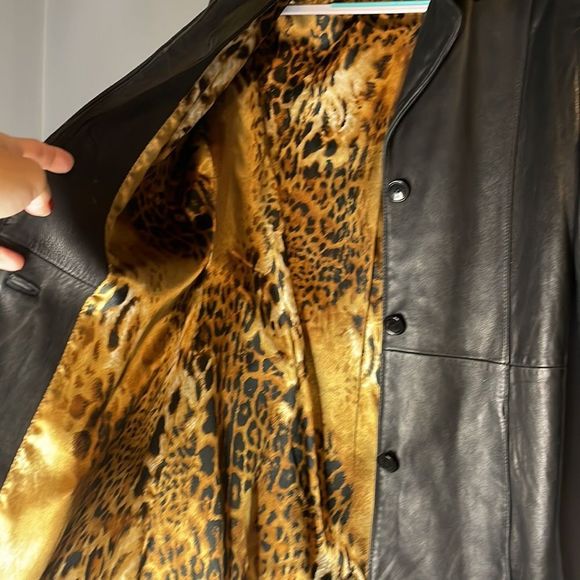 Dana Buchman Women’s Black Leather Jacket Size S - Picture 5 of 6